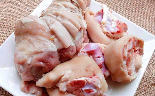 Cách nấu bún mọc dọc mùng sườn móng thơm ngon đổi món cho cả nhà