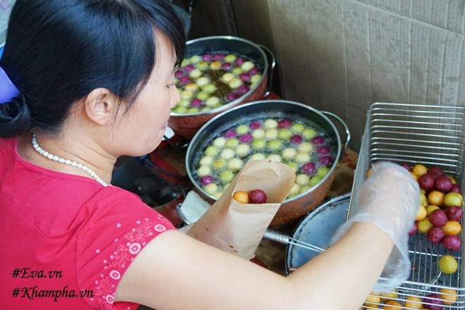 Cầm 7k ra phố ăn thỏa thích bánh rán mini vừa thơm vừa giòn nếm một lần nhớ mãi