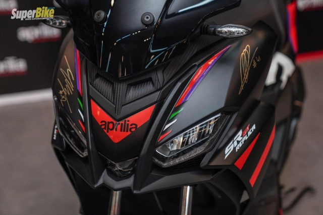 Cận cảnh aprilia sr gt 200 replica toát lên âm hưởng đặc sắc của motogp