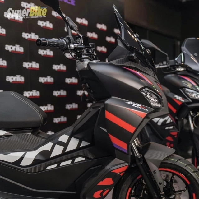Cận cảnh aprilia sr gt 200 replica toát lên âm hưởng đặc sắc của motogp