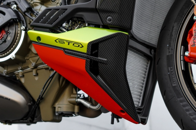 Cận cảnh ducati streetfighter v4 lamborghini giá hơn 2 tỷ đồng tại việt nam