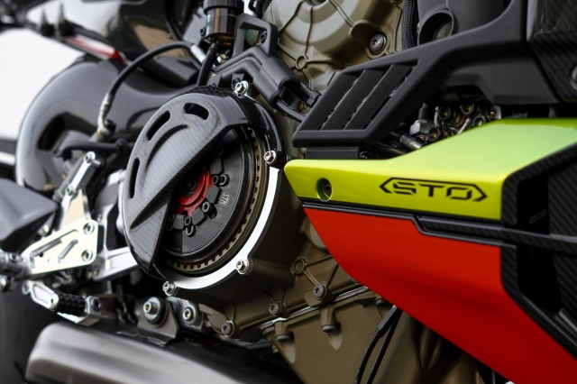 Cận cảnh ducati streetfighter v4 lamborghini giá hơn 2 tỷ đồng tại việt nam