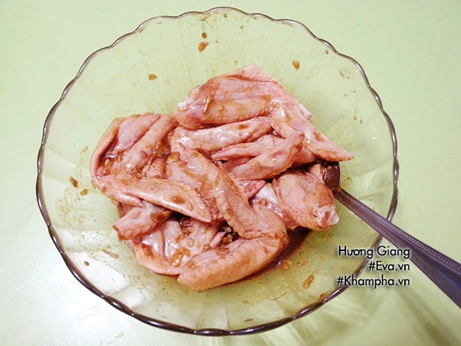 Cánh gà nướng mật ong thơm lừng cả bếp