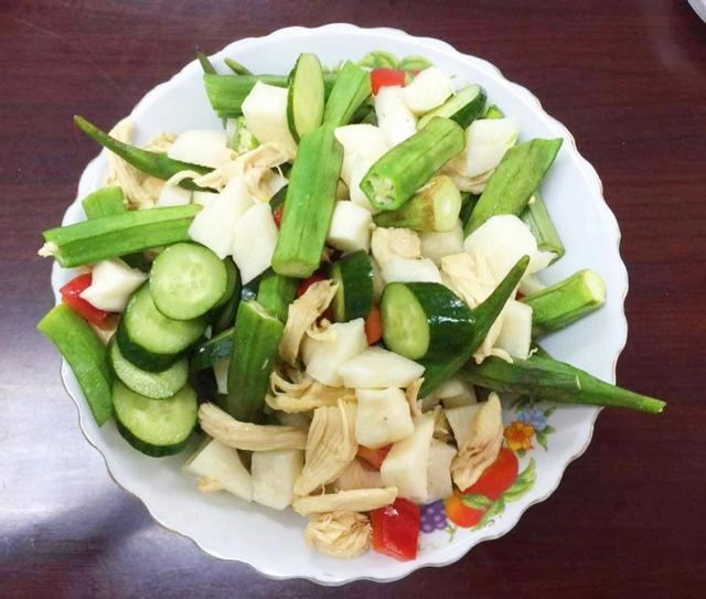 Cao 1m72 mẹ đơn thân chọn thực đơn kiểu không giống ai ăn vào xuống ầm ầm 5kg