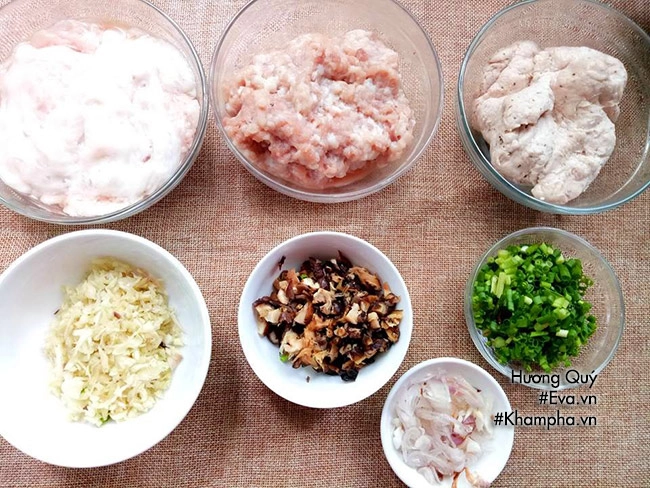 Chả ốc bươu cuốn mỡ chài lạ miệng đậm đà khó quên
