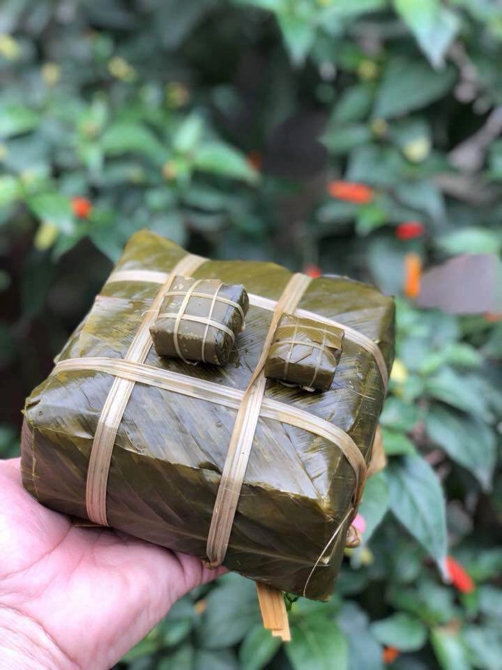 Chàng trai trổ tài gói bánh chưng mini bằng bao diêm hot nhất mạng xã hội