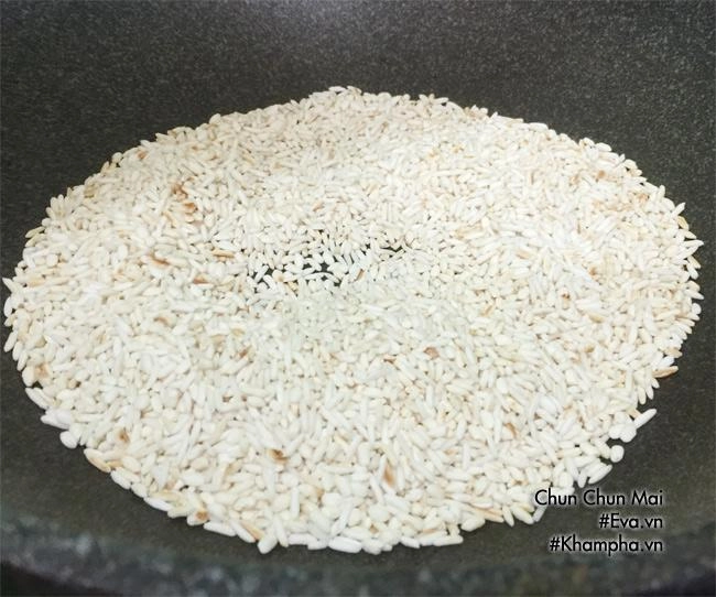 Cháo chim bồ câu vừa nóng hổi vừa bổ dưỡng cho cả nhà ngày mưa