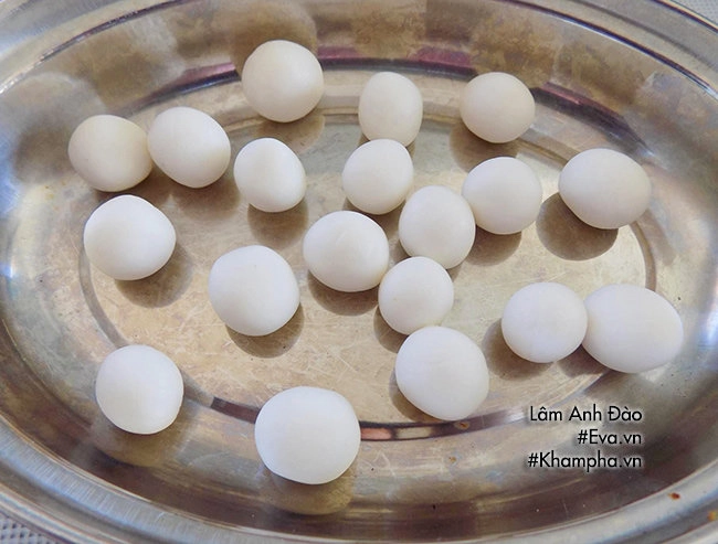 Chè chuối bột nếp trân châu ngọt thanh nóng hổi cho chiều lạnh