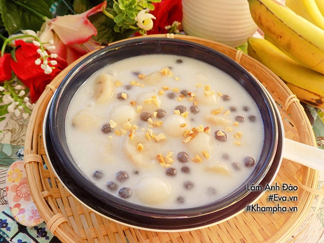 Chè chuối bột nếp trân châu ngọt thanh nóng hổi cho chiều lạnh