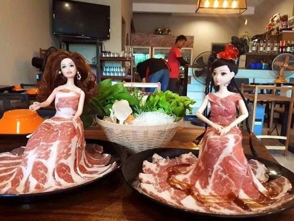 Chết cười với 20 cách trang trí đồ ăn câu khách bá đạo của các nhà hàng