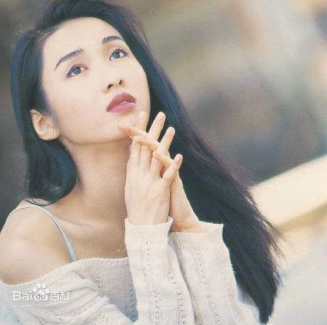 Chỉ kẻ lông mày và tô son minh tinh tvb khiến hot girl thời nay hổ thẹn vì quá đẹp