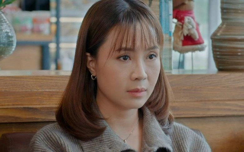 Chỉ thay đổi một điểm trên gương mặt 2 đệ nhất mỹ nhân vtv xuống sắc khó tin