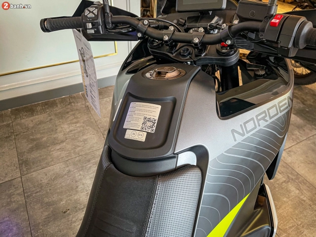 Chi tiết husqvarna norden 901 2024 giảm giá hơn 100 triệu đồng việt nam