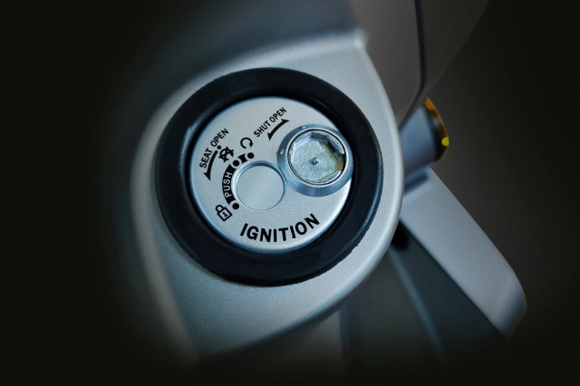 Chi tiết qj motor ctr 125 hội tụ vô số trang bị đáng đồng tiền bát gạo so với giá bán