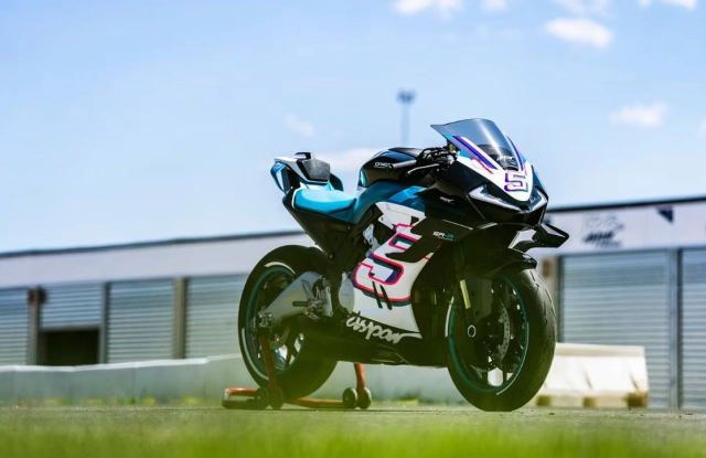 Chi tiết về cfmoto 500sr đã được xác định mạnh hơn cả kawasaki zx-4rr