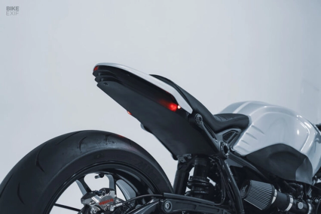 Choáng ngợp luôn với chiếc bmw rninet cafe racer độ mang xu hướng tương lai