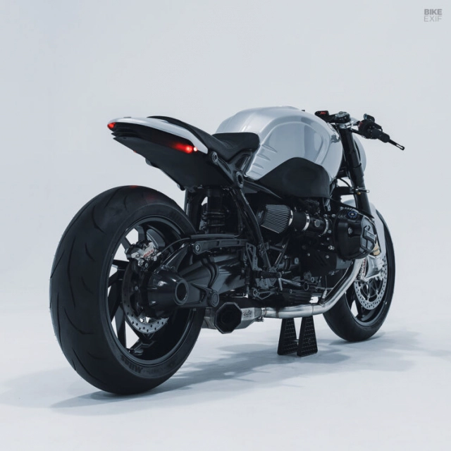 Choáng ngợp luôn với chiếc bmw rninet cafe racer độ mang xu hướng tương lai