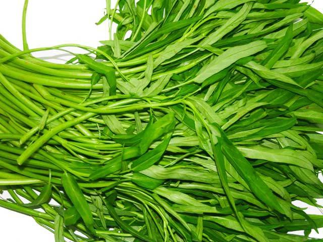Chuyên gia chỉ cách luộc rau muống ngon giòn không bị thâm đen không phải ai cũng biết