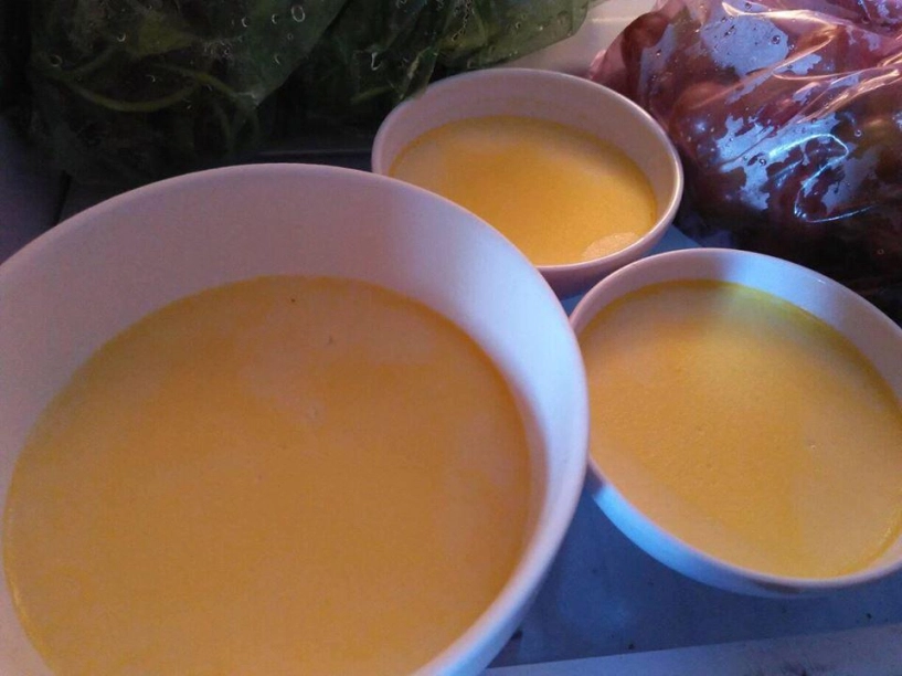 Cô gái hăng hái vào bếp làm caramel cháy cạnh khiến dân mạng cười nổ bụng khi thấy kết quả