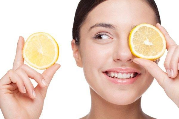 Có thể làm trắng da bằng chanh hay không người có đặc điểm này càng dùng càng thấy da xuống cấp nổi mụn