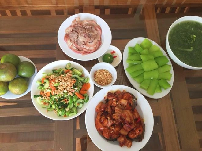 Cơm văn phòng một công ty hn ngon xuất sắc khiến dân mạng thích thú muốn xin làm nhân viên