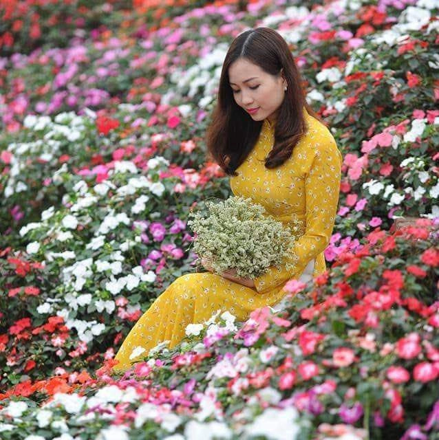 Con dâu bầu vượt mặt vẫn chăm vào bếp bố mẹ chồng suốt ngày khen được ăn nhiều món ngon