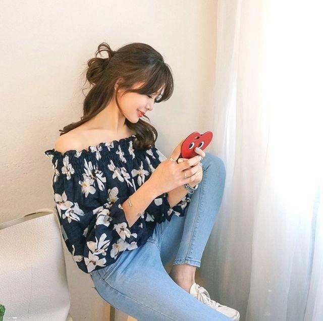 Cứu nguy bản thân khỏi những pha lộ hàng nhờ áo lót chuyên trị đồ hở