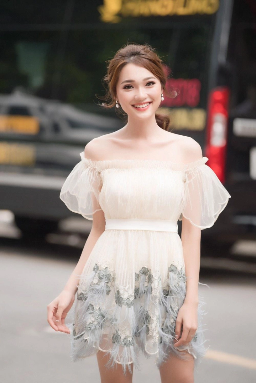 Dàn người đẹp hh hoàn vũ cùng lọt vào chung khảo hoa hậu việt nam 2018