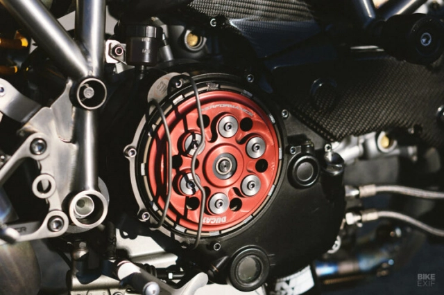 Ducati 1198 sportclassic hybrid đến từ califonia