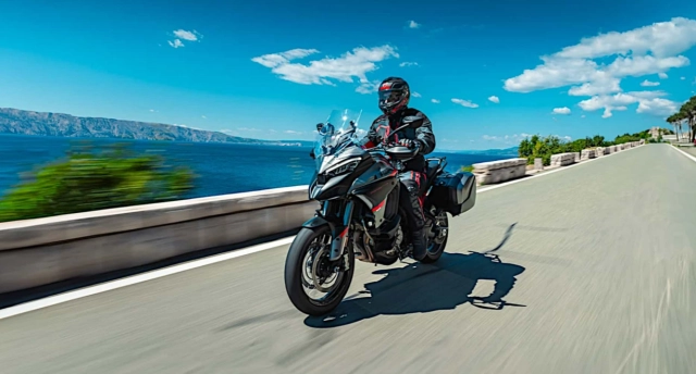 Ducati giới thiệu multistrada v4 s grand tour 2024 với travel tech galore