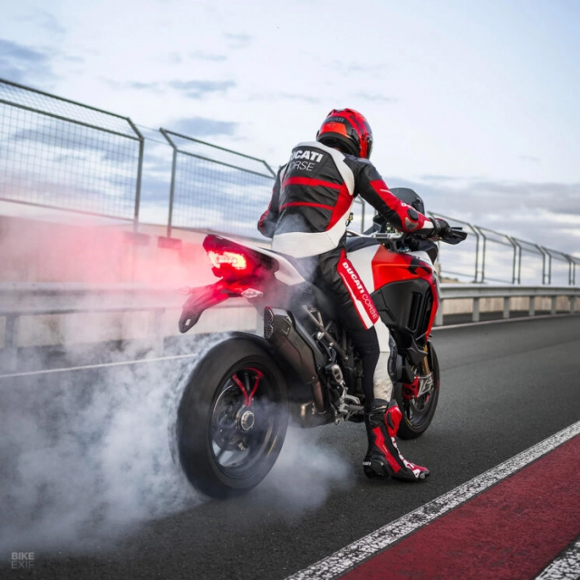 Ducati multistrada v4 rs 2024 trình làng mang nâng cao đặc tính thể thao cho một mẫu xe đường trường