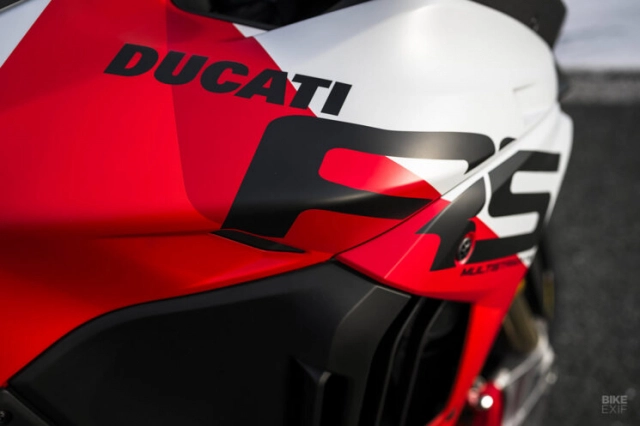 Ducati multistrada v4 rs 2024 trình làng mang nâng cao đặc tính thể thao cho một mẫu xe đường trường
