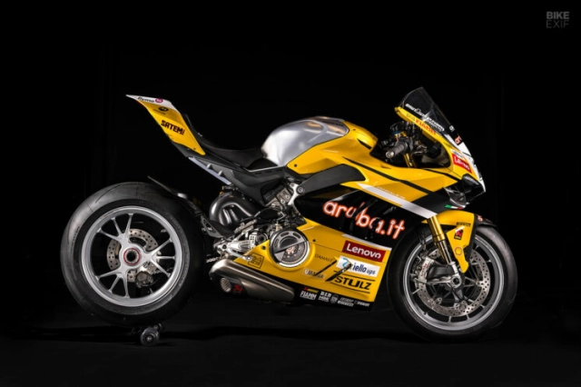 Ducati ra mắt một loạt xe panigale phiên bản giới hạn theo phong cách đường đua