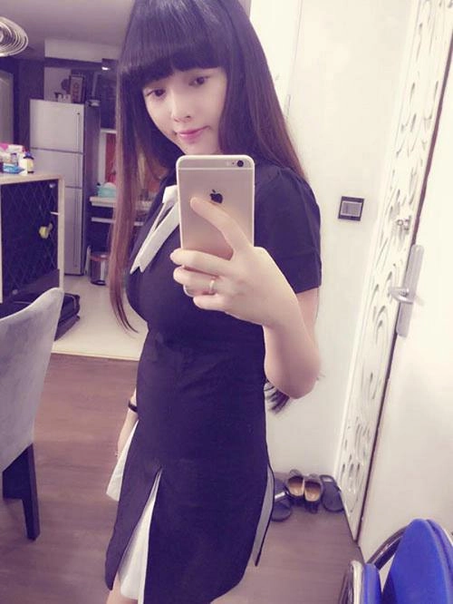 Dụi mắt năm lần bảy lượt không nhận ra bà xã lê hoàng vì khuôn mặt quá khác lạ
