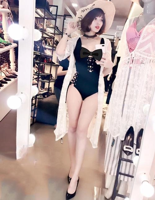 Dụi mắt năm lần bảy lượt không nhận ra bà xã lê hoàng vì khuôn mặt quá khác lạ