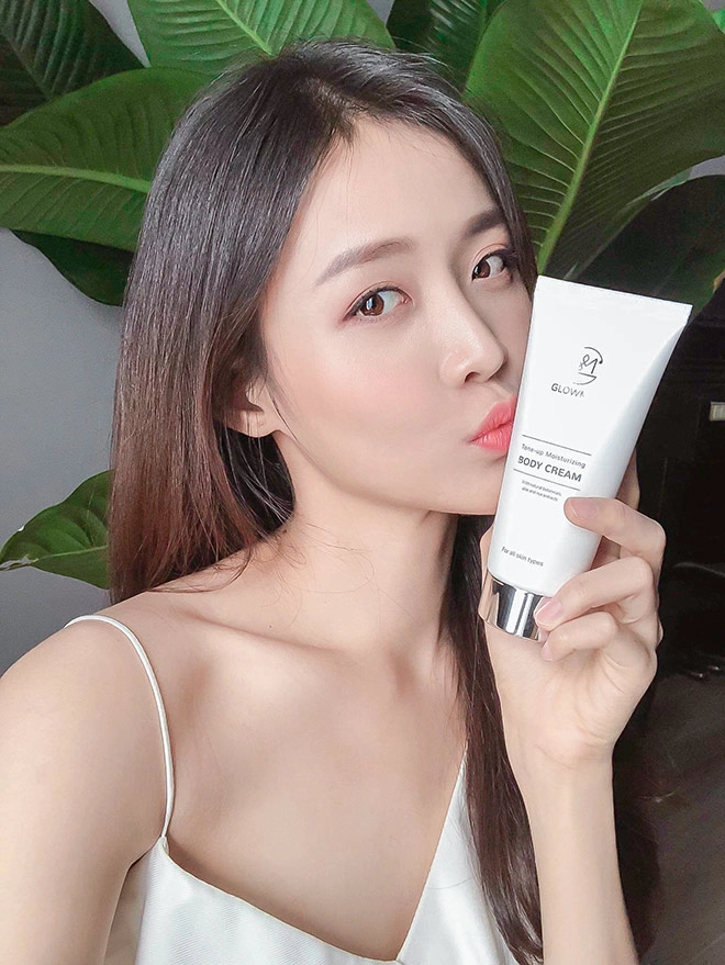 Được đích thân các sao việt tin dùng đây là kem dưỡng trắng da toàn thân bạn phải thử ngay