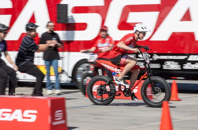 Gasgas ra mắt xe đạp điện mới với đội supercross 2024