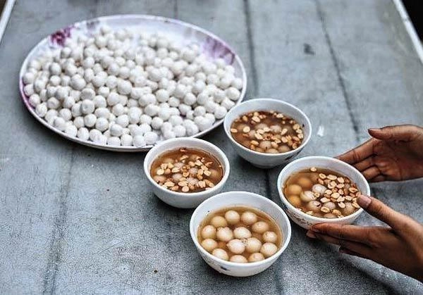 Ghé chợ tình khau vai mê đắm đặc sản vùng cao nguyên đá