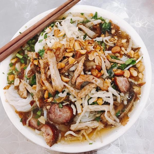 Ghé chợ tình khau vai mê đắm đặc sản vùng cao nguyên đá