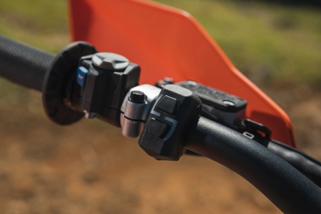Gia đình xe địa hình enduro ktm exc 2025 chính thức lộ diện