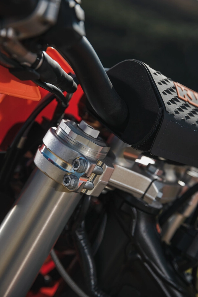 Gia đình xe địa hình enduro ktm exc 2025 chính thức lộ diện