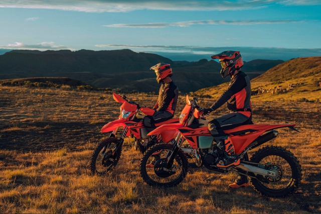 Gia đình xe địa hình enduro ktm exc 2025 chính thức lộ diện