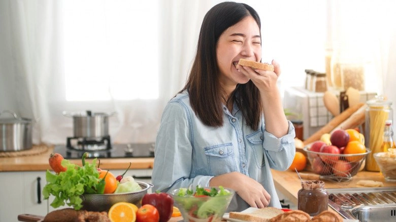 Giảm cân giữ dáng bằng quy tắc chiếc đĩa giúp chị em ăn mà uống không lo béo phì