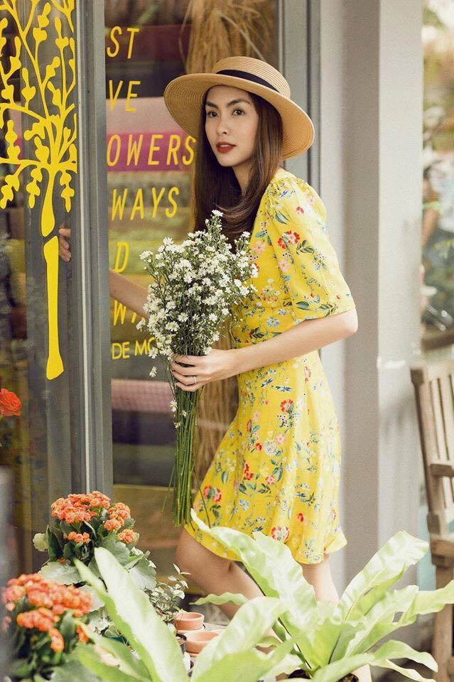 Giữa nghi vấn mang bầu lần 3 tăng thanh hà bất ngờ xuống phố đẹp mắt với váy hoa