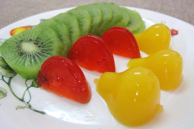 Gợi ý chuẩn bị tiệc sinh nhật khi bánh ga tô không có con lại muốn thổi nến