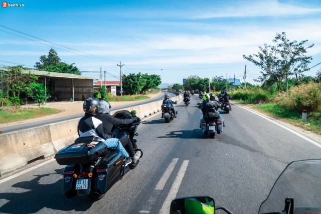 Hành trình thiện nguyện vì con chữ cho các em học sinh khó khăn của đoàn xe mô tô phân khối lớn