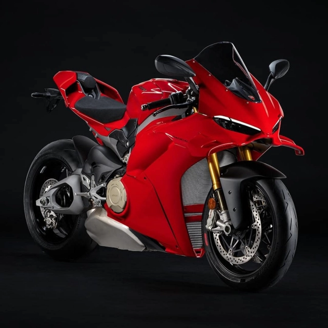 Hào hứng khi biết ducati panigale v4 s 2025 vừa ra mắt có sức mạnh và công nghệ đỉnh của chóp