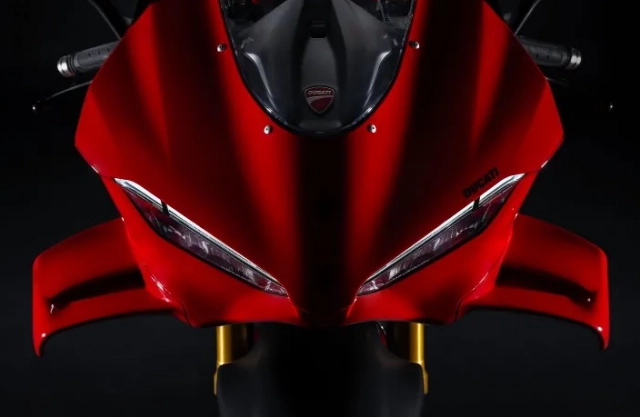 Hào hứng khi biết ducati panigale v4 s 2025 vừa ra mắt có sức mạnh và công nghệ đỉnh của chóp
