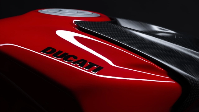 Hào hứng khi biết ducati panigale v4 s 2025 vừa ra mắt có sức mạnh và công nghệ đỉnh của chóp