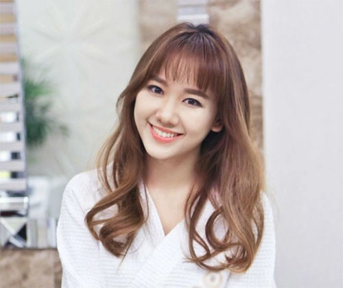 Hari won xuất hiện với kiểu tóc vuốt ngược dìm nhan sắc cđm đồn đoán người đẹp muốn nổi loạn tuổi 40